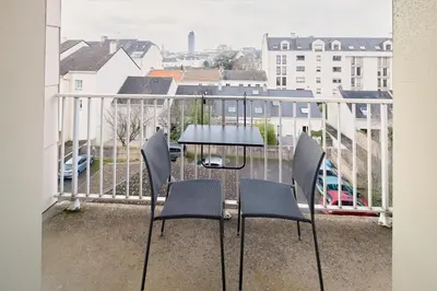 Balcon ou terrasse dans l'établissement La Source - A 20 minutes à pied du centre