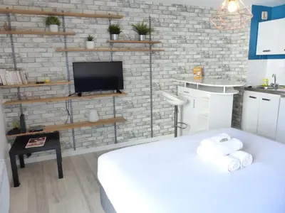 Cuisine ou kitchenette dans l'établissement 3 Rois - Joli studio 2 pers
