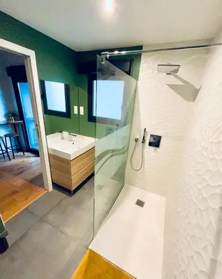Salle de bains dans l'établissement Studio élégant et indépendant Centre ville - Quartier facultés