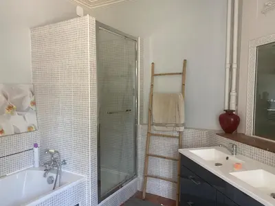 Salle de bains dans l'établissement Domitille