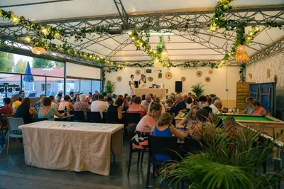 Restaurant ou autre lieu de restauration dans l'établissement Camping La Pointe Saint-Gildas - Maeva