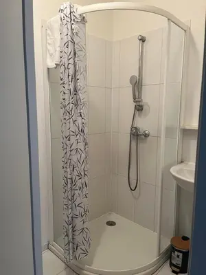 Salle de bains dans l'établissement Studio Centre Angers 2 personnes