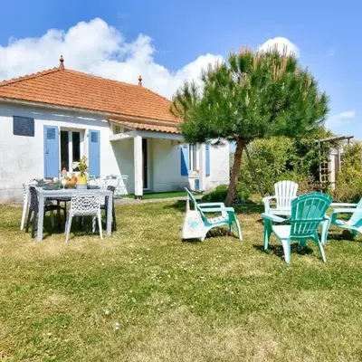Maison avec jardin pour 4 - 800m de la plage