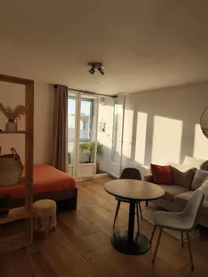Coin salon dans l'établissement Cocon océan studio