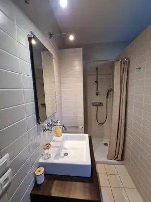 Salle de bains dans l'établissement Logement indépendant Sacré Coeur