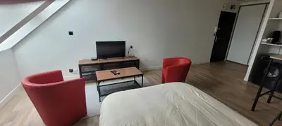 Télévision ou salle de divertissement dans l'établissement Studio Blain centre ville