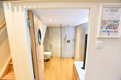 Salle de bains dans l'établissement Hyper-Centre Studio Lekain UnSejourANantes