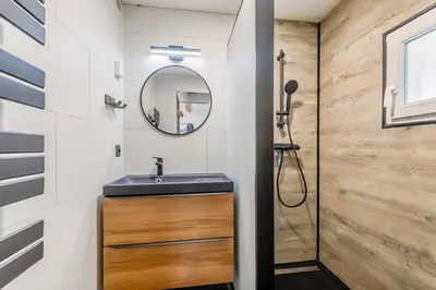Salle de bains dans l'établissement Le 113 Dunes - Jardin parking proche plage