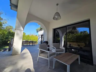 Balcon ou terrasse dans l'établissement Villa d'Exception avec Hammam et Sauna à Saint-Brevin-l’Océan - FR-1-364-179