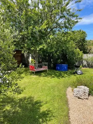 Jardin de l'établissement La Maison d'ETE