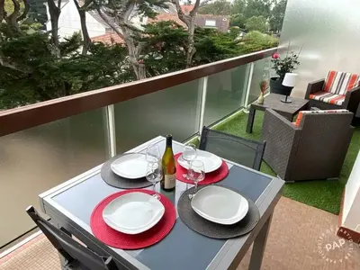 Balcon ou terrasse dans l'établissement Appartement familial de 56 m², à deux pas de la mer._2
