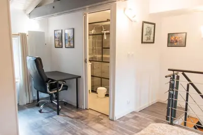 Plan de l'établissement studio proche zenith et clinique