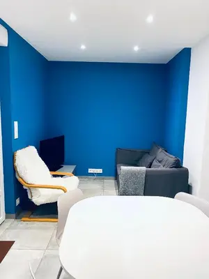 Coin salon dans l'établissement Appartements à Saint Nazaire, parking gratuit