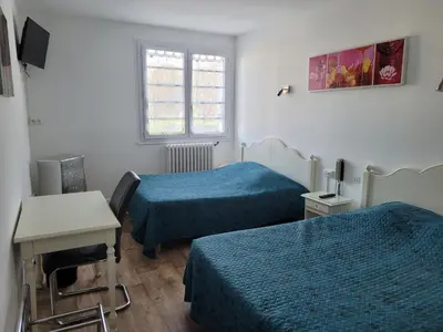 Un ou plusieurs lits dans un hébergement de l'établissement Le Saint Benoist