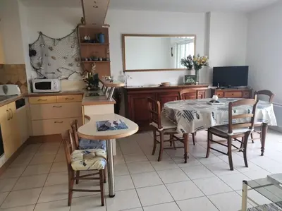 Cuisine ou kitchenette dans l'établissement Résidence Le Galatée - Location de Vacances - PORNICHET - proche place du marché MAE-7421