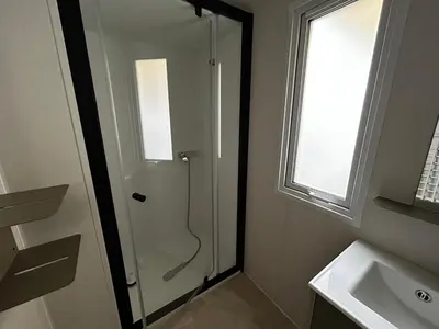 Salle de bains dans l'établissement Détente en 4 étoiles jusque 6 personnes, selon la dispo