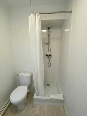 Salle de bains dans l'établissement Apparteo Nantes