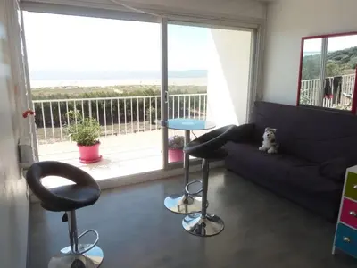 Coin salon dans l'établissement La mer!