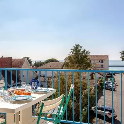 Apartment Les Tilleuls-3 by Interhome