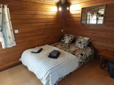 Un ou plusieurs lits dans un hébergement de l'établissement Independent studio rentals
