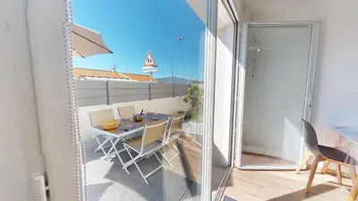 Balcon ou terrasse dans l'établissement La Petite Vague