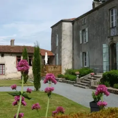Gîte historique du Sourdy 17km Puy duFou