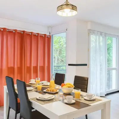 T2 paisible avec balcon verdoyant