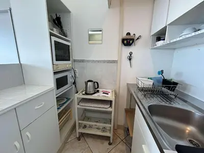 Cuisine ou kitchenette dans l'établissement Studio bord de mer avec parking - Saint-Jean-de-Monts - FR-1-224C-347