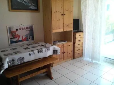 Un ou plusieurs lits dans un hébergement de l'établissement Résidence Alizée A - SAINT MARC SUR MER résidence Alizée 2 pièces cabine MAE-7611