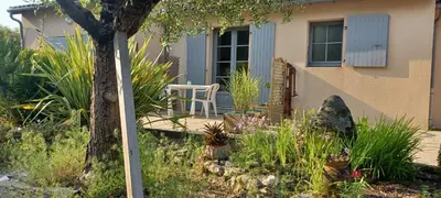 Jardin de l'établissement Les lavandières