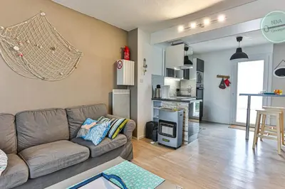 Cuisine ou kitchenette dans l'établissement Maison Saint Surin 26