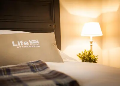 Un ou plusieurs lits dans un hébergement de l'établissement Il Etait Une Fois Chez Moi La Chambre Augustin
