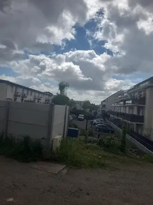 Plan de l'établissement Nice modern house, bright and quiet assured