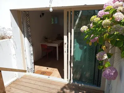 Balcon ou terrasse dans l'établissement L'Olivier, appartement cosy entre mer et forêt