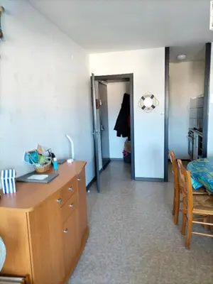 Cuisine ou kitchenette dans l'établissement Dalhias