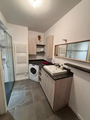Cuisine ou kitchenette dans l'établissement 2 pièces lumineux, terrasse exposée sud, proche mer