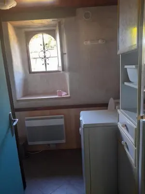 Cuisine ou kitchenette dans l'établissement 9kms de clisson studio dans petite ferme bio