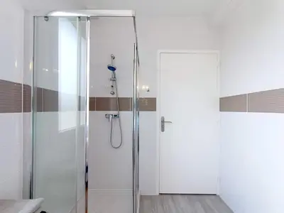 Salle de bains dans l'établissement Le Pontchâtelain T3 Hypercentre
