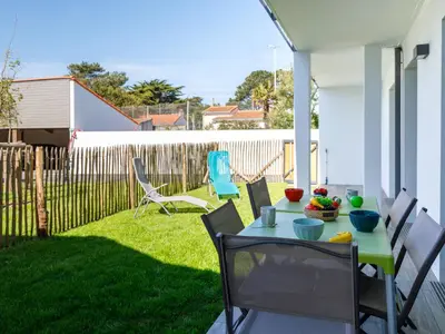 Jardin de l'établissement Apartment Océanide-1 by Interhome