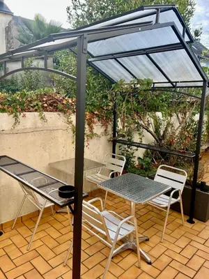Balcon ou terrasse dans l'établissement Zéphyra Studio DELUXE dans résidence Privée avec Patio à proximité