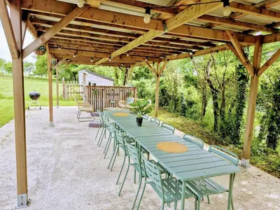 Jardin de l'établissement La Tournerie, Gîte 10 pers piscine près Puy du Fou