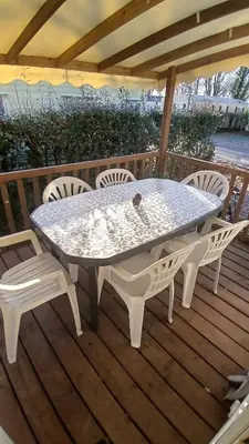 Balcon ou terrasse dans l'établissement Mobil-home confort 2 chambres à La Baule