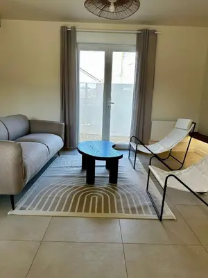 Coin salon dans l'établissement Maison contemporaine à Saint-Léonard