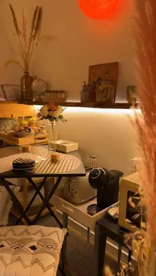 Coin salon dans l'établissement LAmOuR