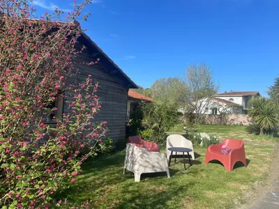 Jardin de l'établissement Echappée belle verdoyante 20 kms du Puy