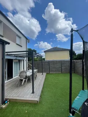 Jardin de l'établissement Maison familiale à Nantes Orvault