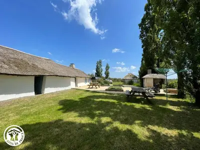 Jardin de l'établissement Séjour Authentique en Bourrines Traditionnelles à Beauvoir-sur-Mer - FR-1-426-583