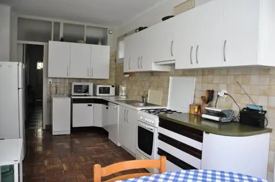 Cuisine ou kitchenette dans l'établissement Résidence Val-82-pornichet - Location de Vacances - PORNICHET - Villa Mitoyenne - 083-60673 MAE-2183
