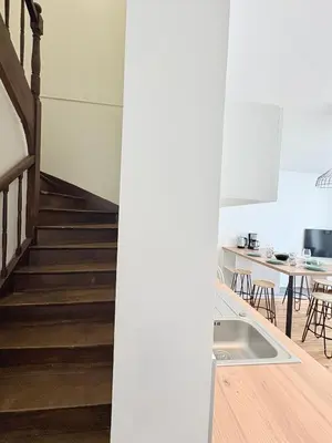 Télévision ou salle de divertissement dans l'établissement Hypercentre - 3 chambres - proche château et commerces
