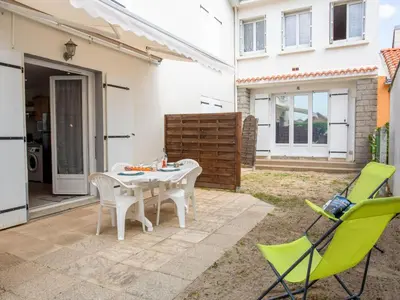 Terrasse ou espace extérieur de l'établissement Holiday Home Sam-Suffi by Interhome